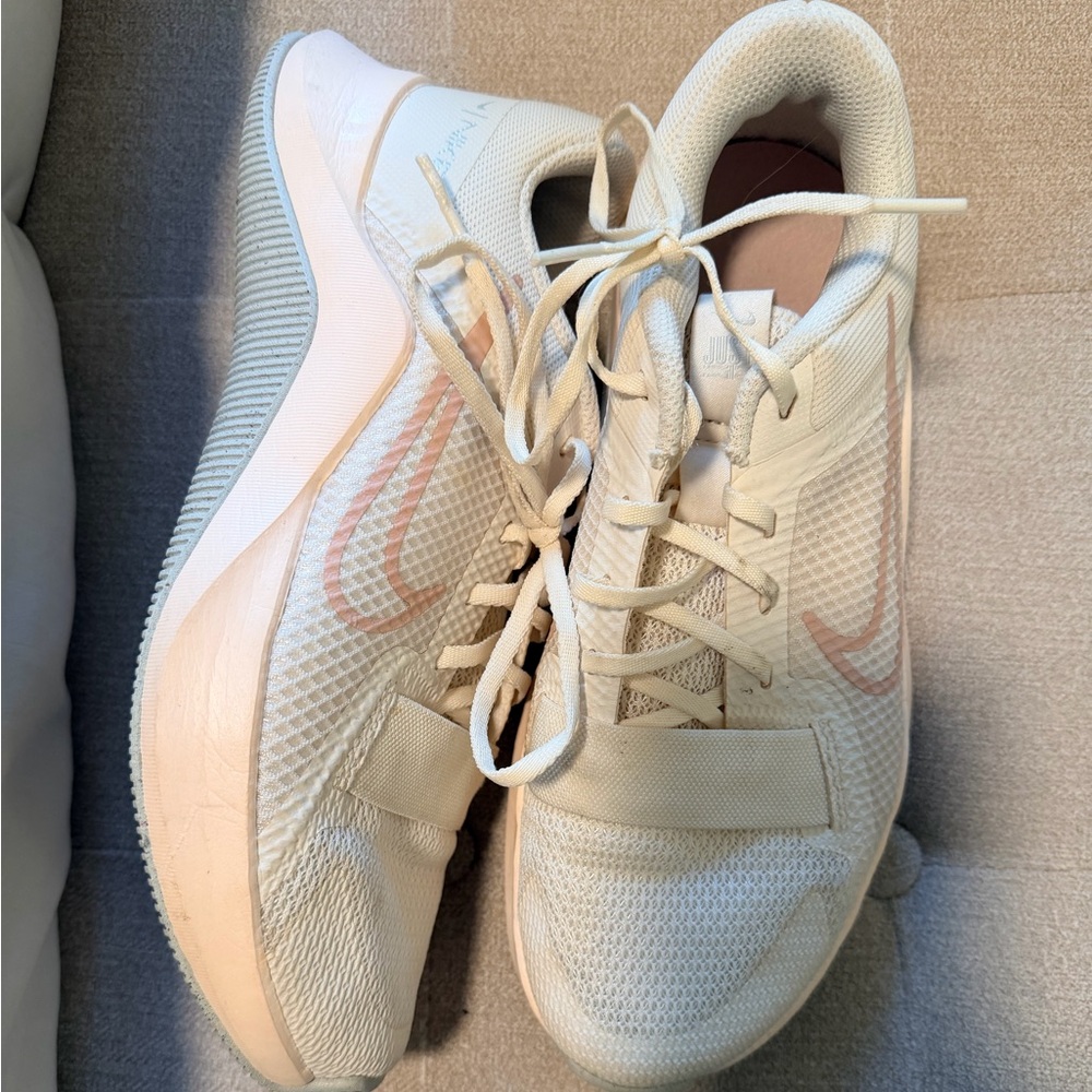 Nike MC Trainer 2 - Picture 3 of 5